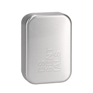 Metallisk förpackning med text