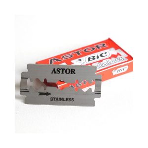 Rakhyvelblad i förpackning